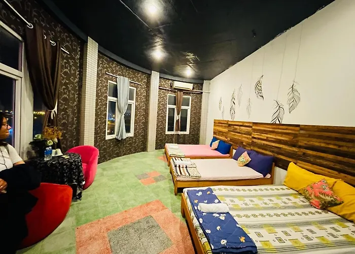 Nha Que Homestay Khách sạn